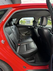 2016 Ford Focus SE   - Photo 13 - Sherwood, OR 97140