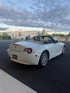 2005 BMW Z4 2.5i   - Photo 4 - Sherwood, OR 97140