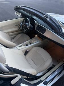 2005 BMW Z4 2.5i   - Photo 11 - Sherwood, OR 97140