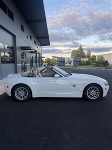 2005 BMW Z4 2.5i   - Photo 3 - Sherwood, OR 97140