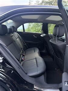 2010 Mercedes-Benz E 550 Luxury 4MATIC - Photo 13 - Sherwood, OR 97140