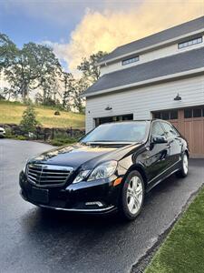 2010 Mercedes-Benz E 550 Luxury 4MATIC Sedan