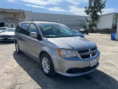 2016 Dodge Grand Caravan SXT   - Photo 4 - Bloomington, CA 92316