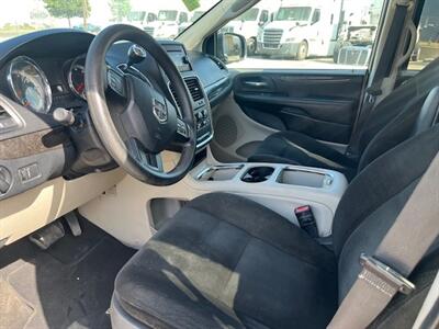 2016 Dodge Grand Caravan SXT   - Photo 6 - Bloomington, CA 92316