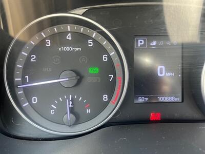 2017 Hyundai ELANTRA SE - Photo 10 - Bloomington, CA 92316