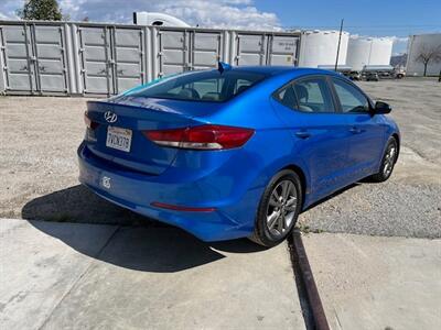 2017 Hyundai ELANTRA SE - Photo 3 - Bloomington, CA 92316