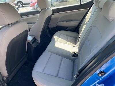 2017 Hyundai ELANTRA SE - Photo 7 - Bloomington, CA 92316