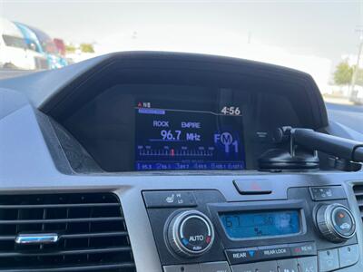 2012 Honda Odyssey EX-L w/Navi - Photo 12 - Bloomington, CA 92316