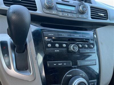 2012 Honda Odyssey EX-L w/Navi - Photo 13 - Bloomington, CA 92316