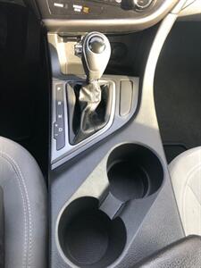 2011 Kia Optima LX - Photo 10 - Bloomington, CA 92316