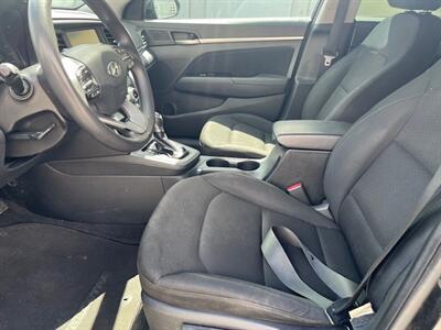 2019 Hyundai ELANTRA SE   - Photo 6 - Bloomington, CA 92316