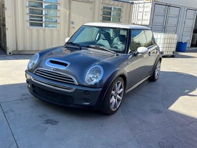 2003 MINI Cooper S - Photo 1 - Bloomington, CA 92316