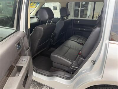 2014 Ford Flex SEL - Photo 6 - Niles, MI 49120