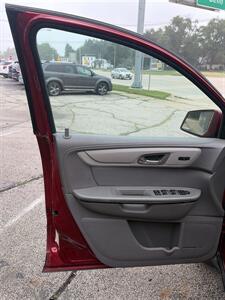 2013 Chevrolet Traverse LTZ - Photo 6 - Niles, MI 49120