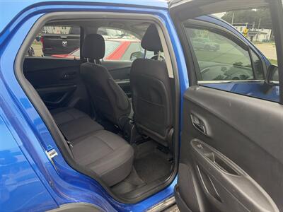 2016 Chevrolet Trax LT - Photo 9 - Niles, MI 49120