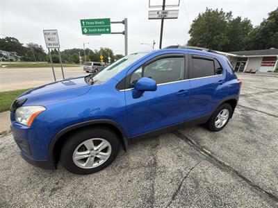 2016 Chevrolet Trax LT - Photo 2 - Niles, MI 49120