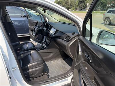 2020 Buick Encore Essence   - Photo 9 - Niles, MI 49120