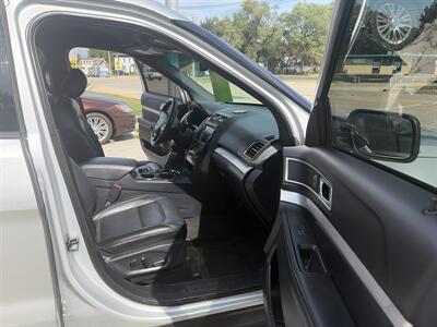 2016 Ford Explorer XLT - Photo 8 - Niles, MI 49120