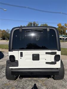2001 Jeep Wrangler Sport   - Photo 3 - Niles, MI 49120