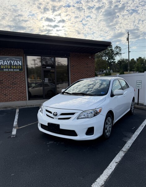 2011 Toyota Corolla LE  