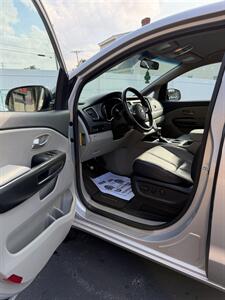 2019 Kia Sedona LX - Photo 13 - Staunton, VA 24401
