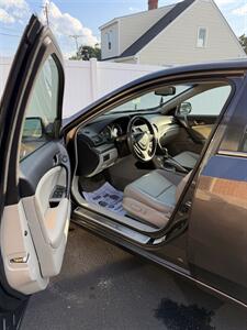2009 Acura TSX   - Photo 12 - Staunton, VA 24401