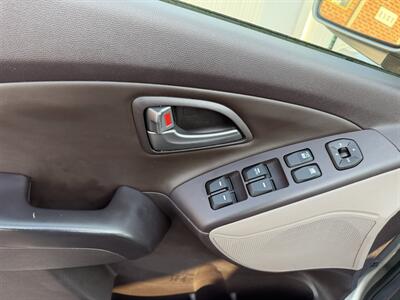 2014 Hyundai TUCSON SE   - Photo 10 - Staunton, VA 24401