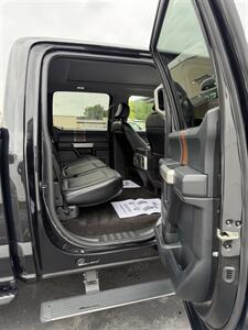 2015 Ford F-150 Lariat   - Photo 21 - Staunton, VA 24401