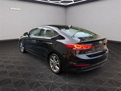 2017 Hyundai ELANTRA Limited   - Photo 6 - Staunton, VA 24401
