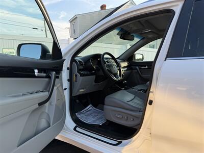 2015 Kia Sorento SX   - Photo 13 - Staunton, VA 24401