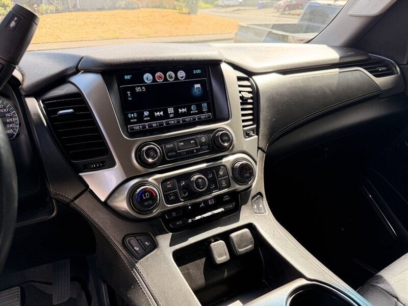 2019 Chevrolet Tahoe LT - Photo 14