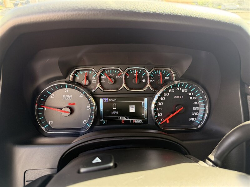2019 Chevrolet Tahoe LT - Photo 13