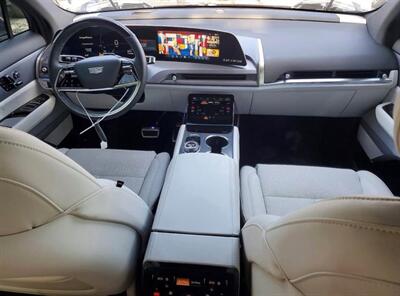 2026 Cadillac VISTIQ Sport - Photo 3 - Portland, OR 97225