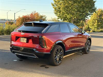 2026 Cadillac OPTIQ Premium Sport - Photo 4 - Portland, OR 97225