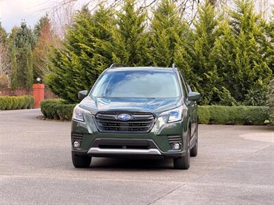 2024 Subaru Forester Premium   - Photo 2 - Portland, OR 97225
