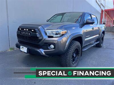 2017 Toyota Tacoma SR5 V6 4x4 4dr Double Cab 5.0 ft SB Truck