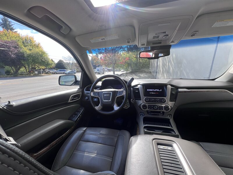 2016 GMC Yukon Denali - Photo 11 - Seattle, WA 98125