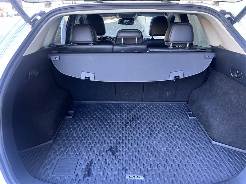 2019 Mazda CX-5 Grand Touring - Photo 8 - Seattle, WA 98125