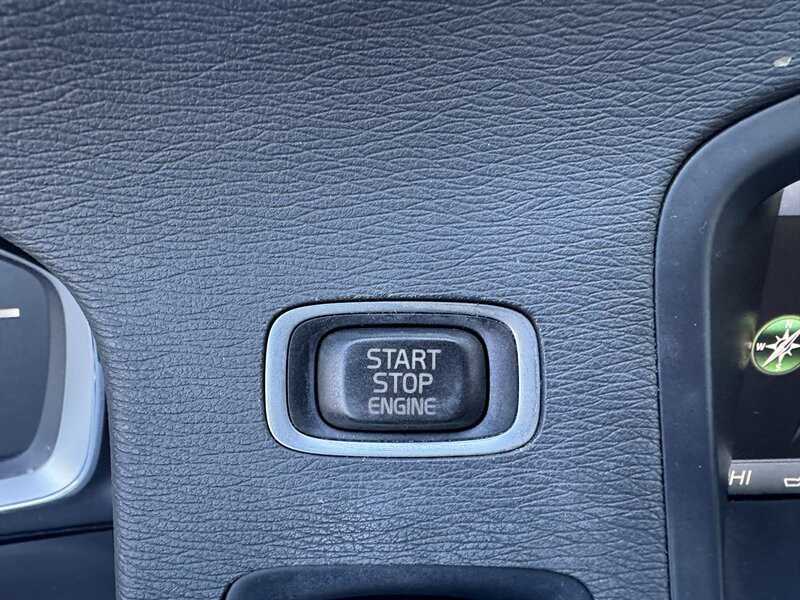 2014 Volvo S60 T5 - Photo 18 - Seattle, WA 98125