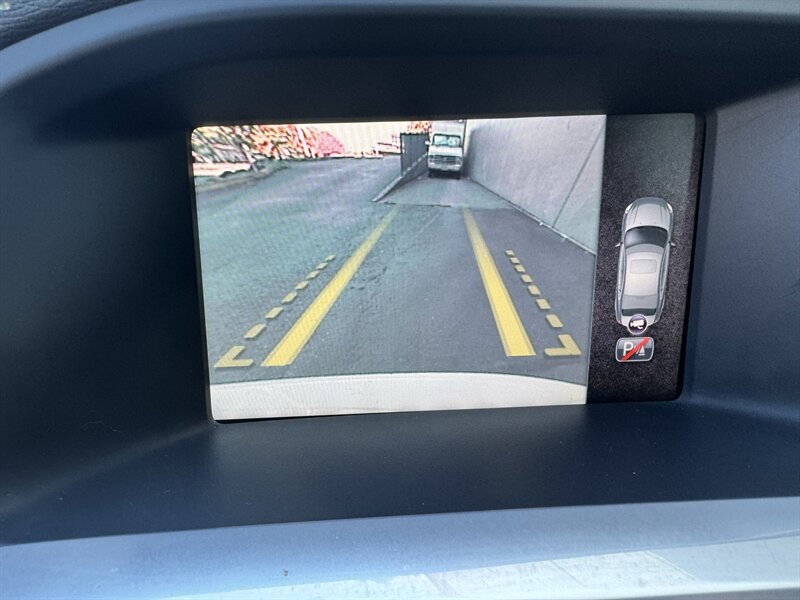 2014 Volvo S60 T5 - Photo 21 - Seattle, WA 98125