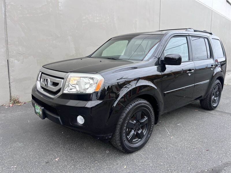 2010 Honda Pilot EX   - Photo 1 - Seattle, WA 98125