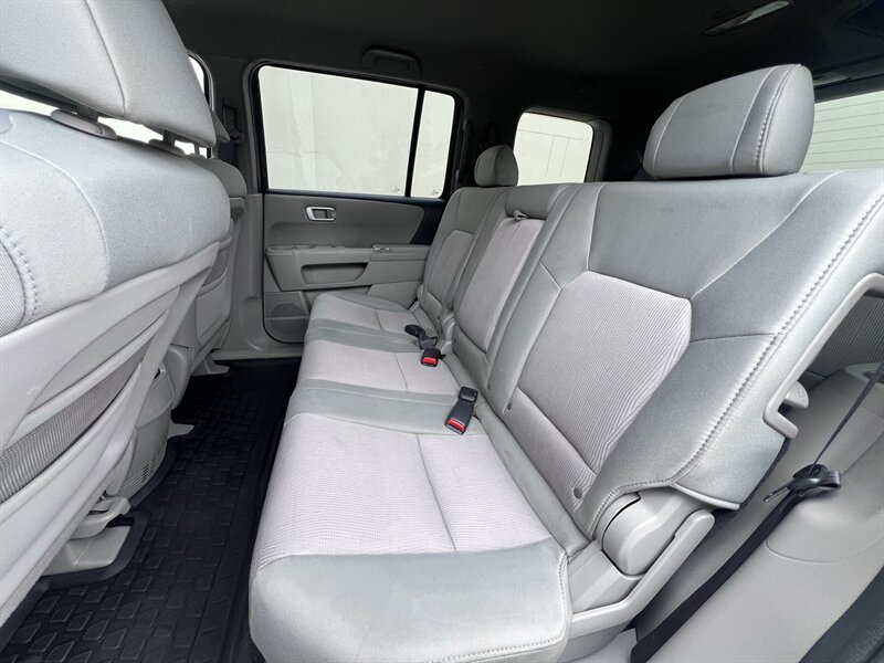 2010 Honda Pilot EX - Photo 11 - Seattle, WA 98125