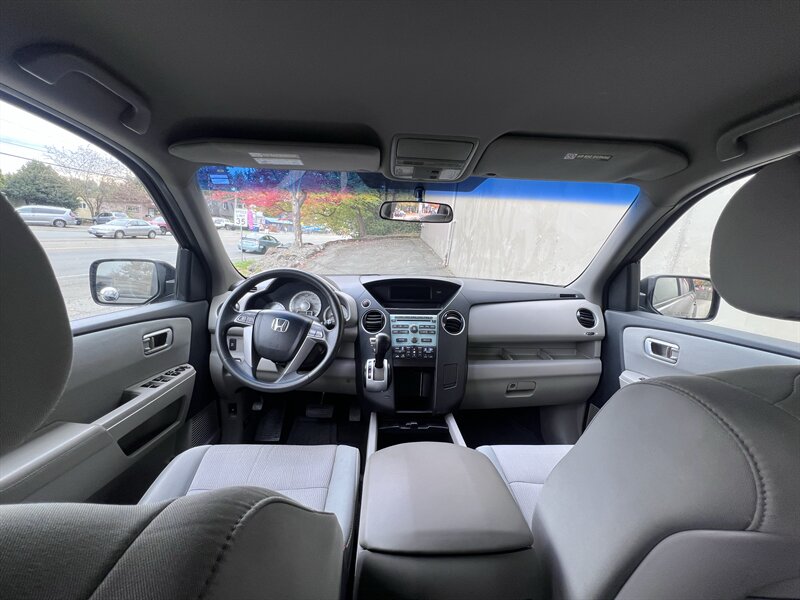 2010 Honda Pilot EX - Photo 14 - Seattle, WA 98125