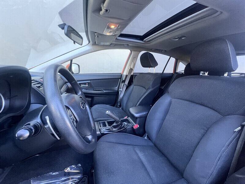 2013 Subaru XV Crosstrek 2.0i Premium AWD 4dr Crossover CVT - Photo 13 - Seattle, WA 98125