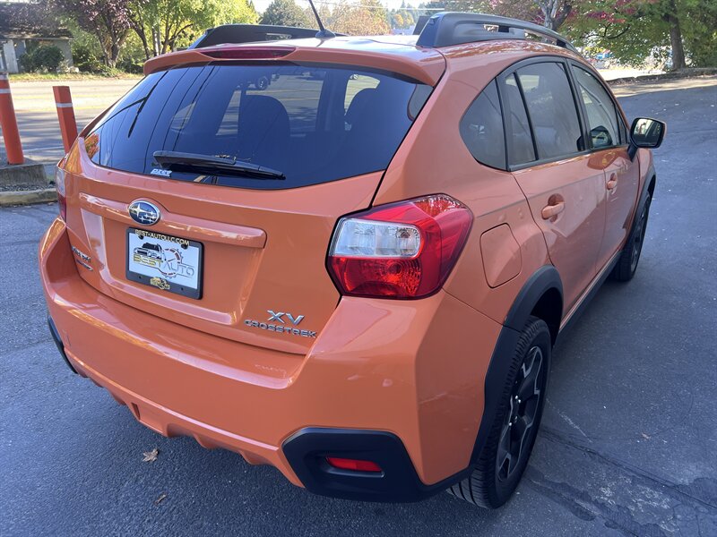 2013 Subaru XV Crosstrek 2.0i Premium - Photo 5 - Seattle, WA 98125
