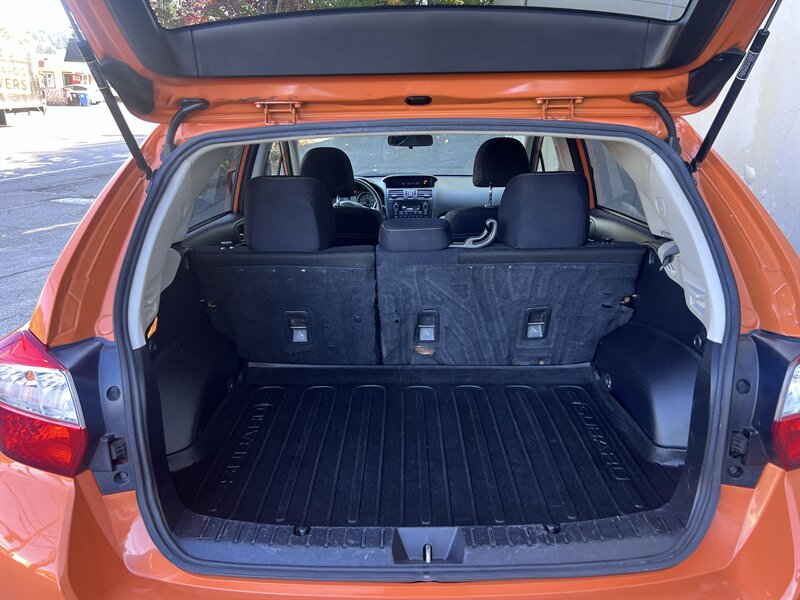 2013 Subaru XV Crosstrek 2.0i Premium - Photo 8 - Seattle, WA 98125