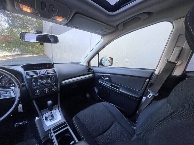 2013 Subaru XV Crosstrek 2.0i Premium AWD 4dr Crossover CVT - Photo 12 - Seattle, WA 98125