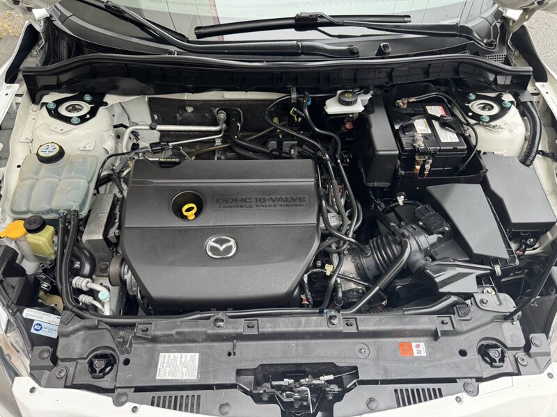 2012 Mazda Mazda3 i Touring 4dr Sedan 5A w/R Production - Photo 17 - Seattle, WA 98125
