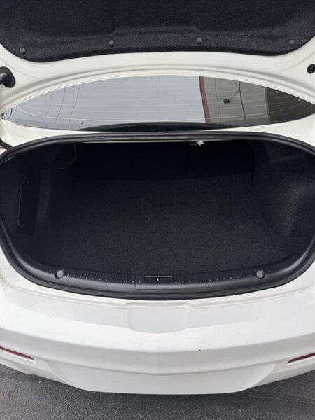 2012 Mazda Mazda3 i Touring 4dr Sedan 5A w/R Production - Photo 16 - Seattle, WA 98125