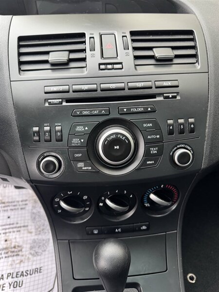 2012 Mazda Mazda3 i Touring 4dr Sedan 5A w/R Production - Photo 15 - Seattle, WA 98125